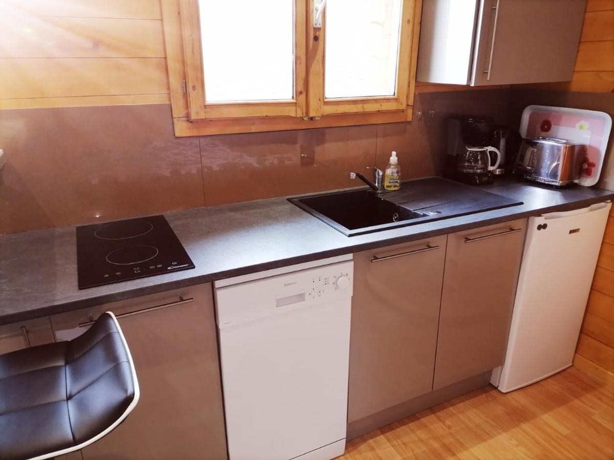 Chalet Sur Pilotis Avec Piscine Privee Luceram Luaran gambar
